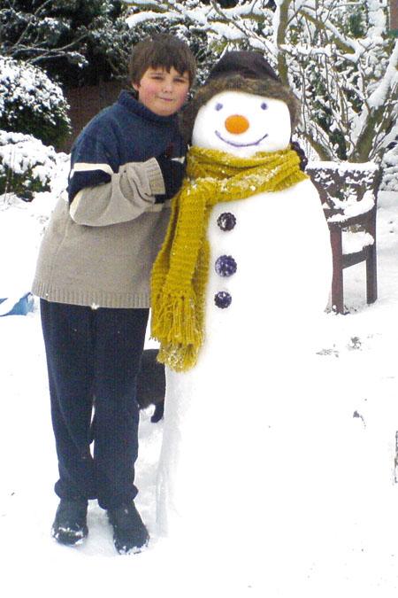 Michael & Bizzy Campbell sent us this photo of their snowman.