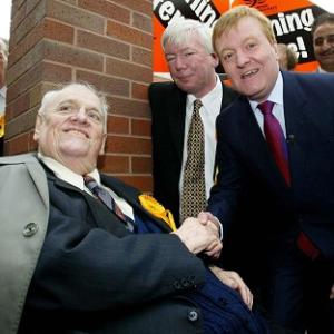 Veteran Liberal Democrat politician Sir Cyril Smith, who has died at the age of 82, with former party leader Charles Kennedy.