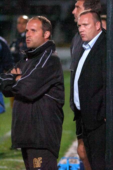 Hereford Manager Simon Davey (right) & his assistant Andy Fensome.