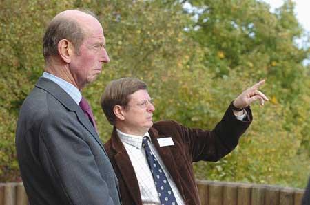 The Duke of kent looks over the viewpoint at Queenswood and Ian Bapty points out some local landmarks.
104206-3