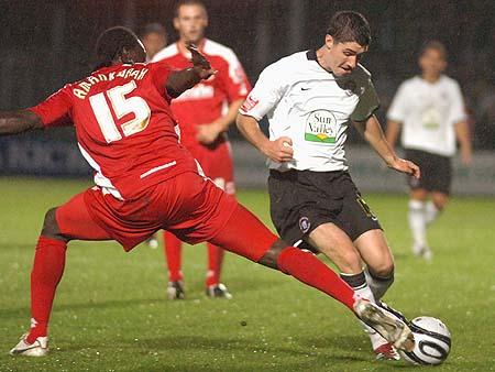Stephen O'Leary challenges Kevin Amankwaah.