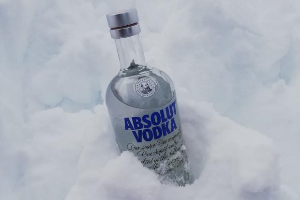 Hereford Times: Vodka can help with de-icing frozen windscreens (Canva)