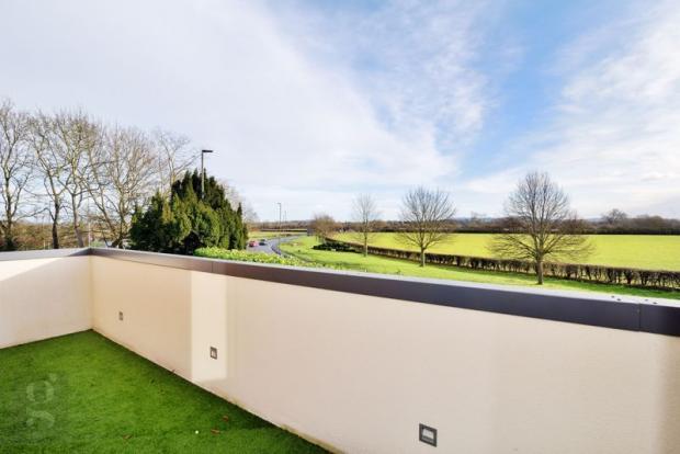 Hereford Times: A four-bed house on the outskirts of Hereford is for sale. Picture: Glasshouse Properties/Zoopla