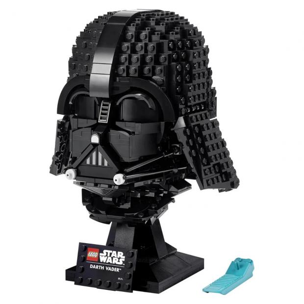 Hereford Times: LEGO Star Wars Darth Vader Helmet Set (IWOOT)