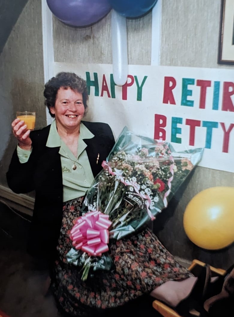 Betty Cooper retires from Chadds, Hereford, after 44 years in 1994 