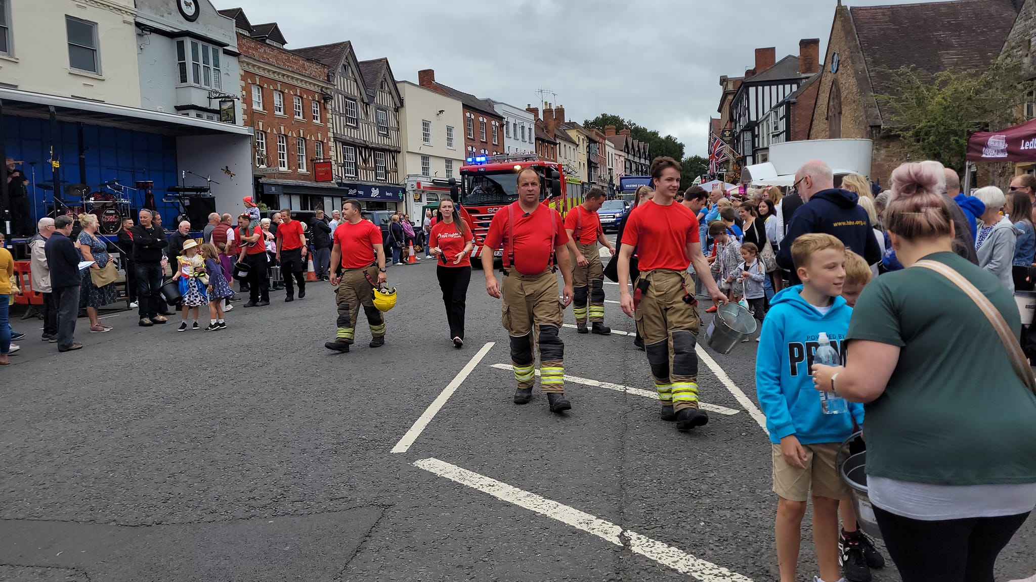 Ledbury Carnival parade brings crowds to town centre Hereford Times photo photo
