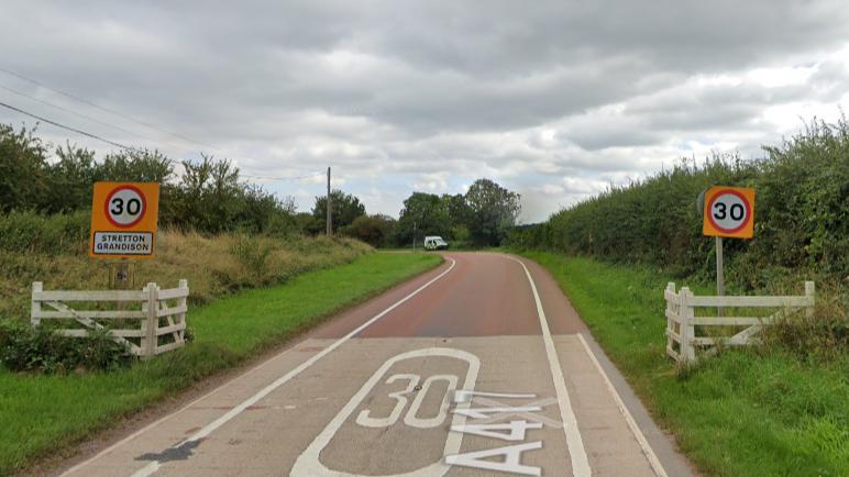 Drink drive arrest after crash near Ledbury, Herefordshire | Hereford Times 