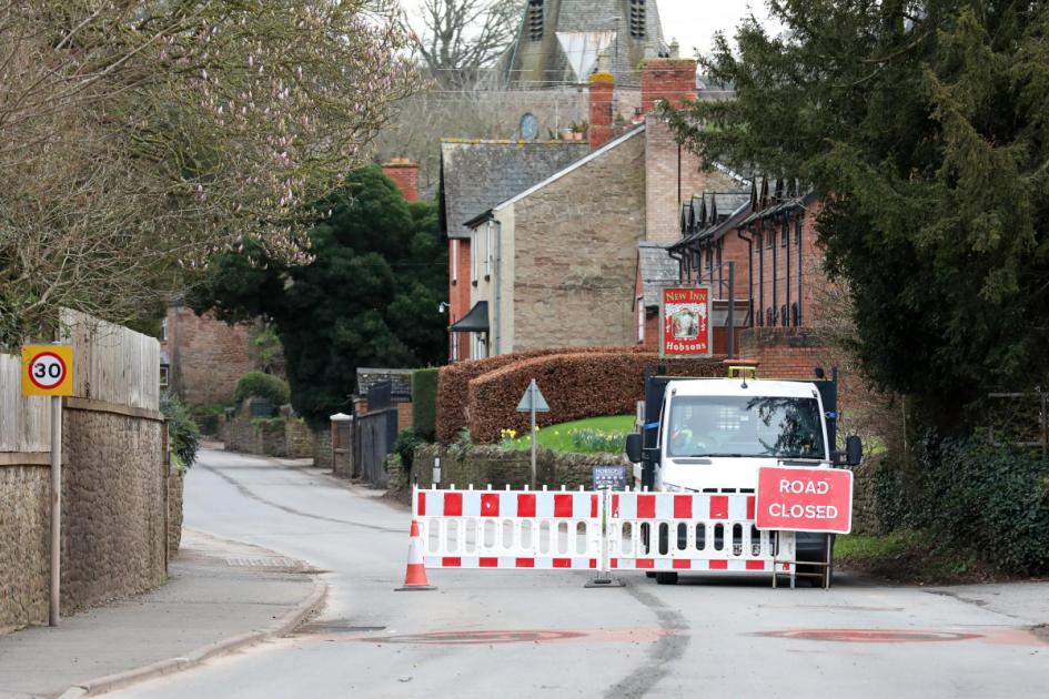 B4224 roadworks are delayed in Fownhope, Herefordshire | Hereford Times 