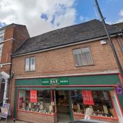 Robin Elt Shoes will be closing its Pershore branch.