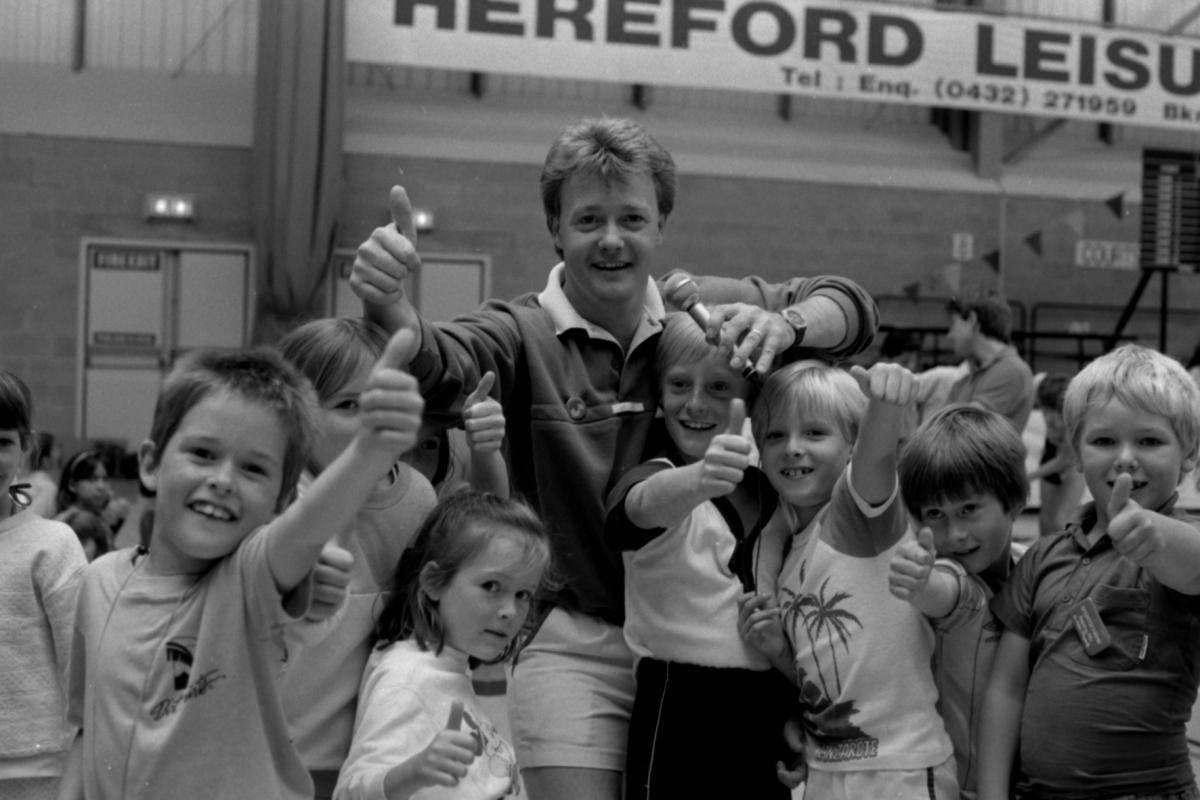 Keith Chegwin at Summer Skills. Hereford Leisure Centre.
07-09-1987