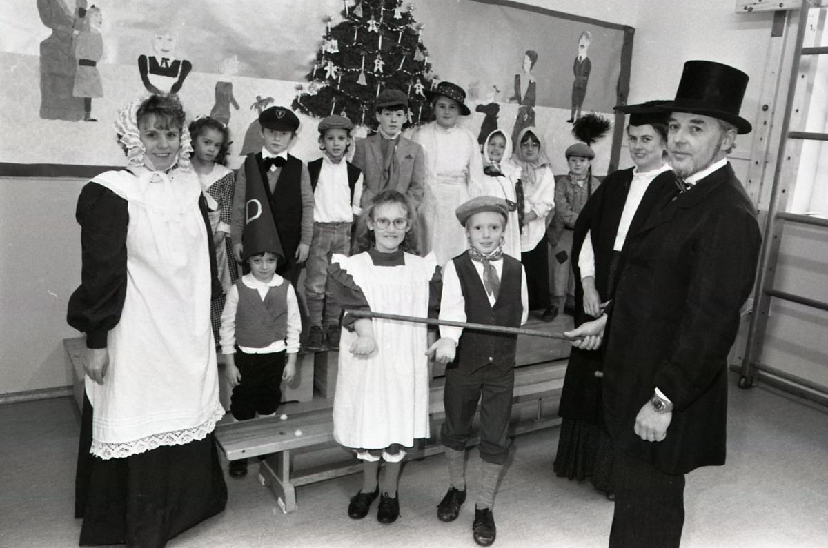 Victorian costume day at Brockhampton Primary School near Bromyard. 7th December 1989. 61204