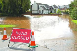 Flood costs threaten to swamp council - Parishes and sites at risk 
